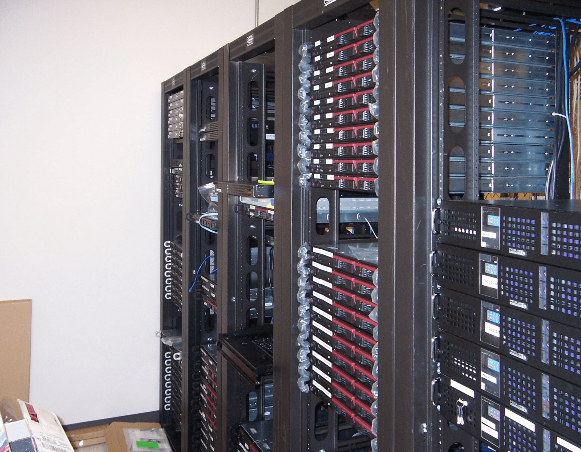 Серверы проекта Wikipedia